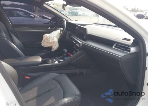 2022 Kia K5 Gt-Line from USA, damaged, VIN 5XXG64J21NG092682